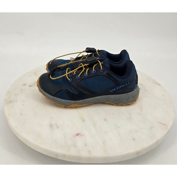 Merrell
Altaight Low AC Waterproof Hiking Shoe - Picture 1 of 8